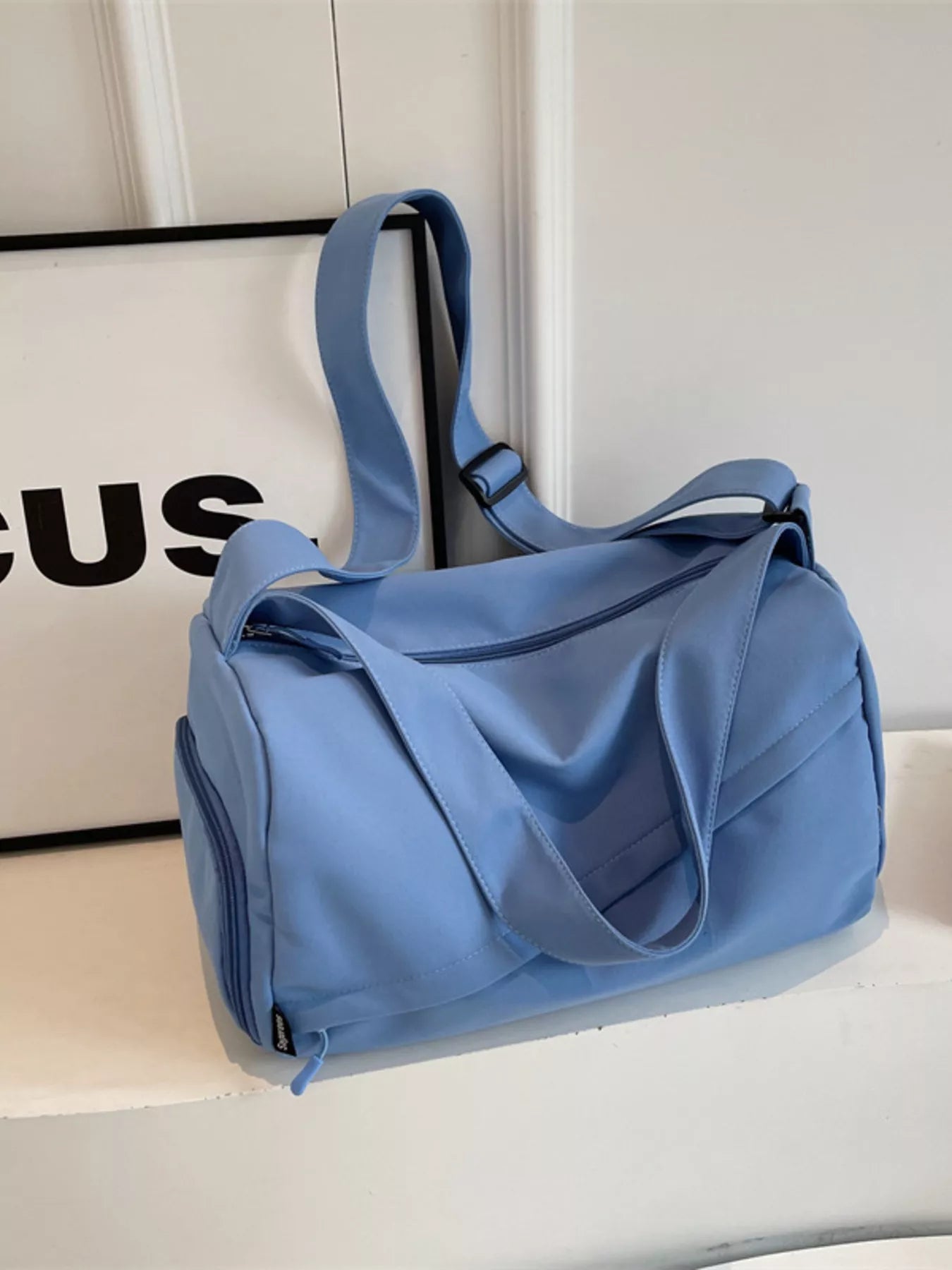 Imported Canvas Travel Bag With Adjustable Strap Large Solid Color