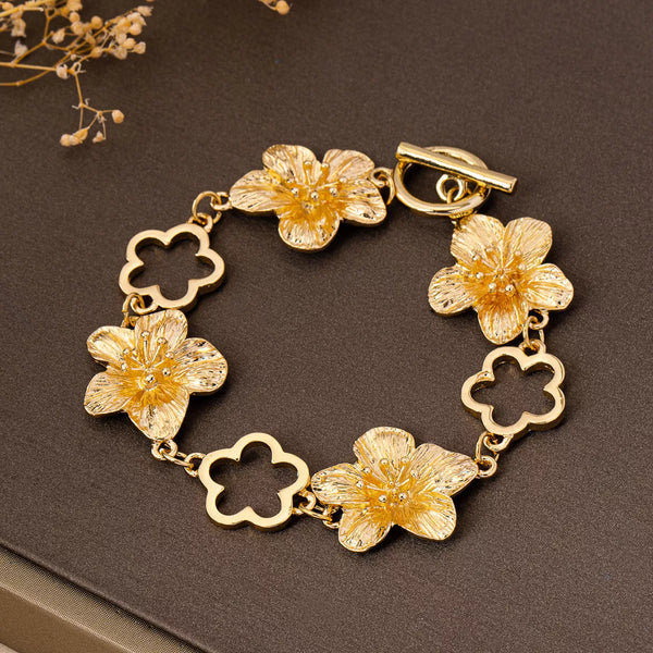 18K Gold Plated Flower Bracelet Delicate Alloy Jewelry